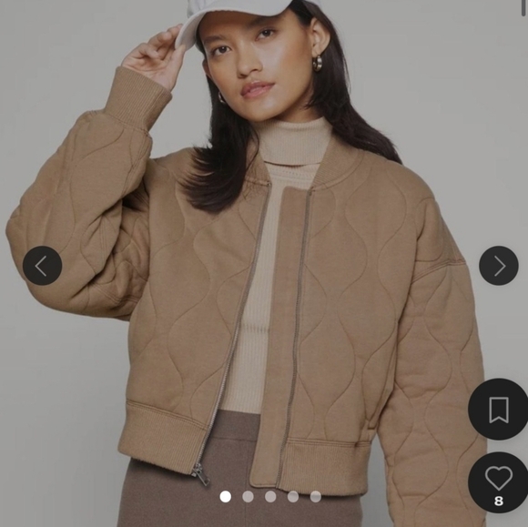 Abercrombie and Fitch Quilted Bomber Jacket Size Medium EUC - Picture 2 of 12